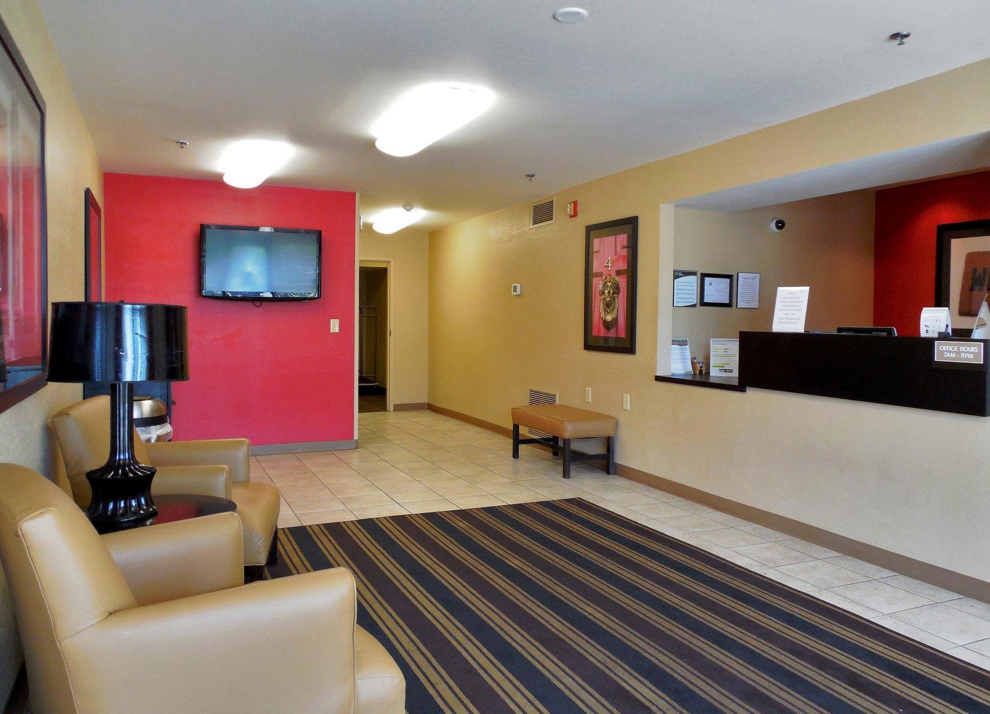 Extended Stay America Select Suites - Raleigh - Cary - Regency Parkway South Exterior foto