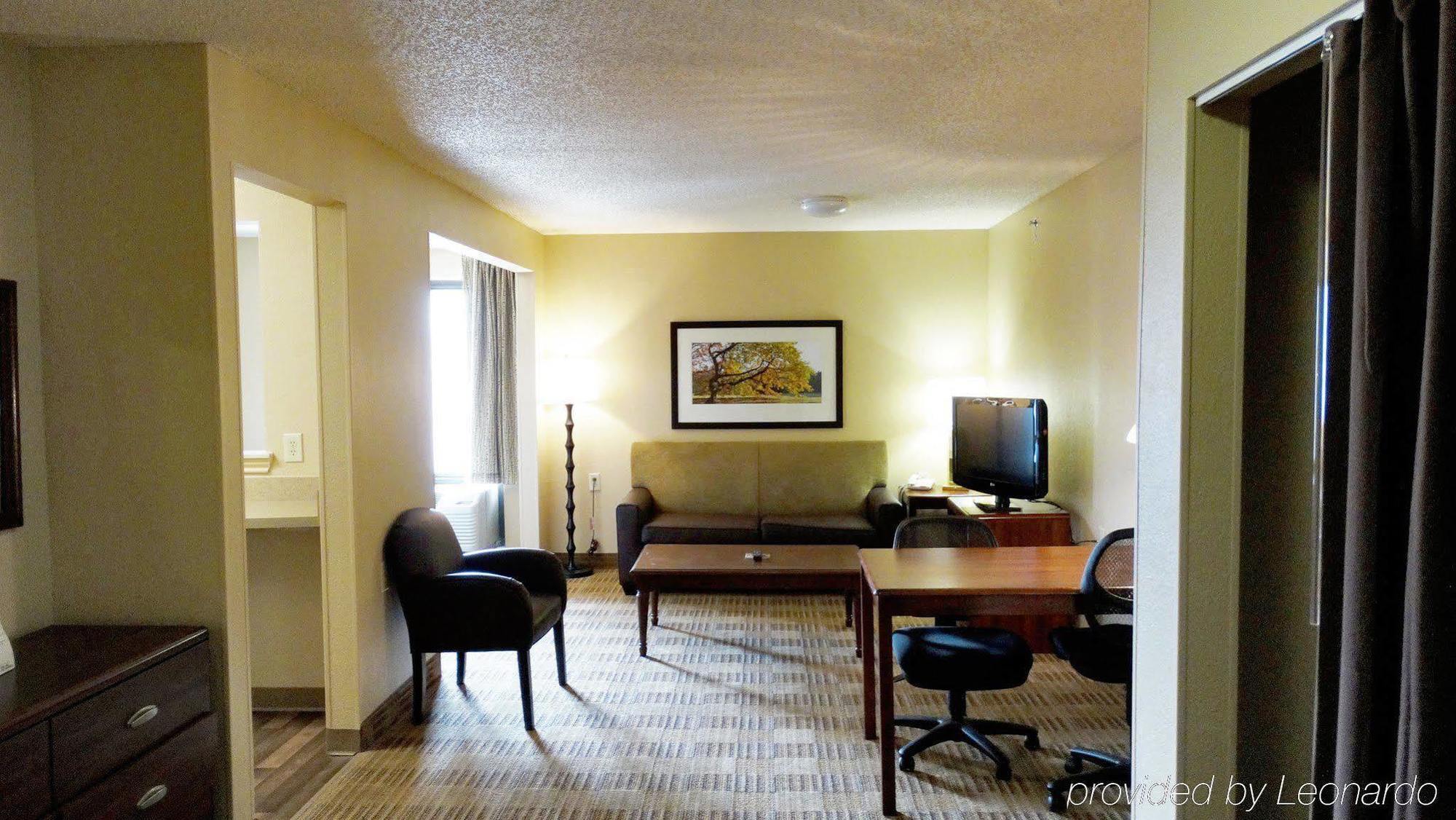 Extended Stay America Select Suites - Raleigh - Cary - Regency Parkway South Exterior foto
