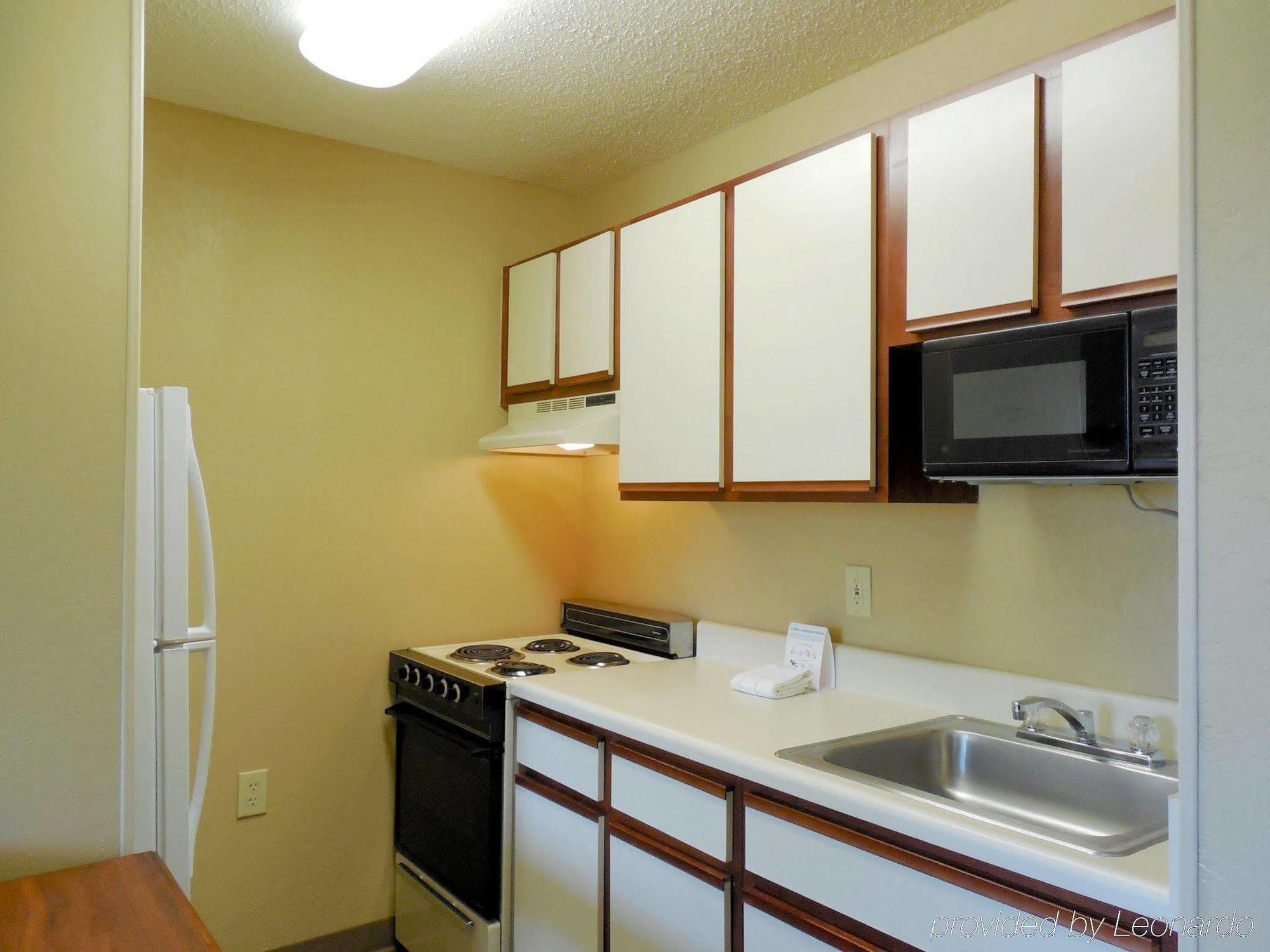 Extended Stay America Select Suites - Raleigh - Cary - Regency Parkway South Exterior foto
